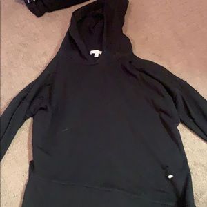 Abound pullover sweatshirt black